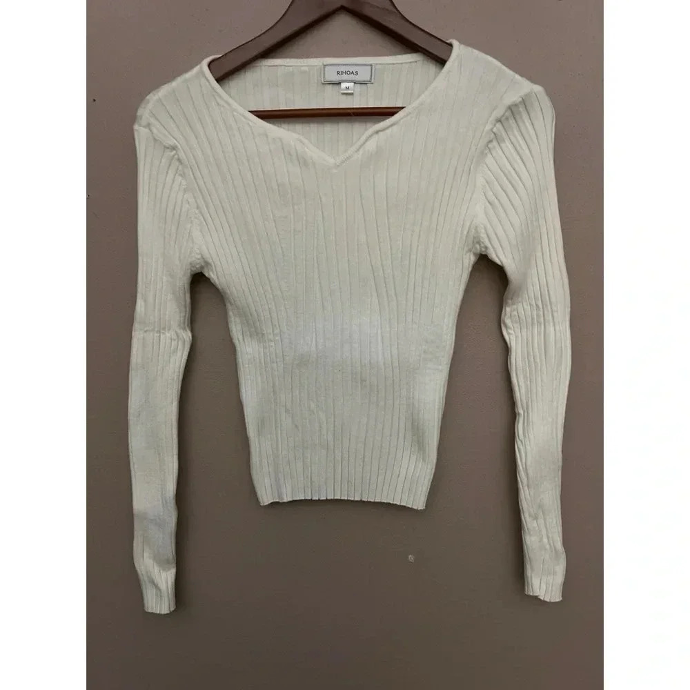 Ribbed V-Neck Sweater - Cream